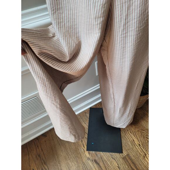 The Room Jumpsuit Women Medium Beige White Striped Cutout Wide Leg Sleeveless - Picture 6 of 12